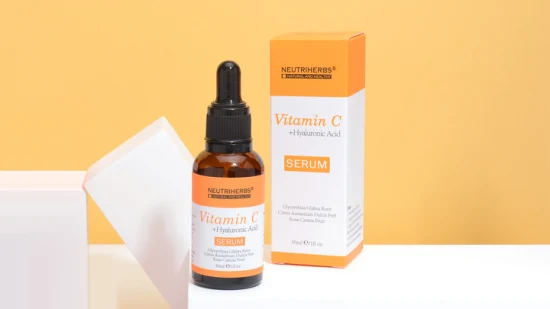 Soins de la peau du visage de marque privée d'ODM d'OEM éclaircissant le sérum de vitamine C de tache de soleil de fondu de blanchiment